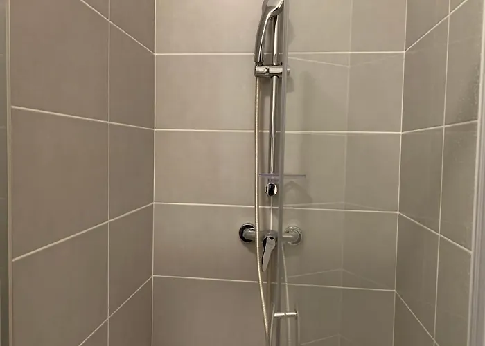 #y7 La Caserne De Bonne Private