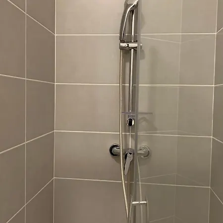 #y7 La Caserne De Bonne Private